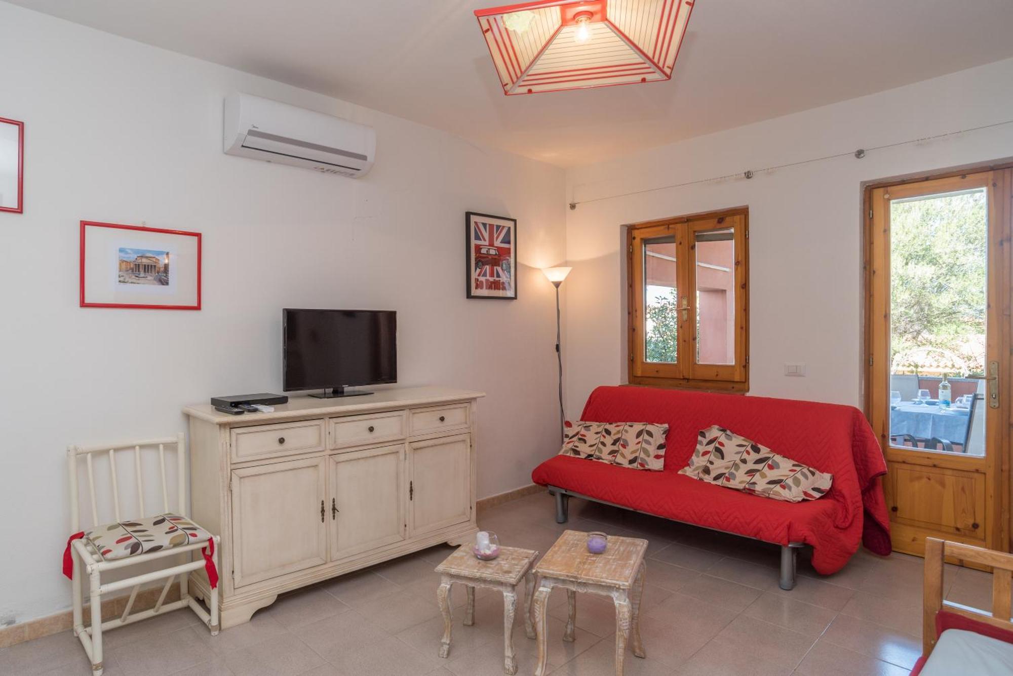 Quadrilocale Vico Trento Apartman San Teodoro Kültér fotó